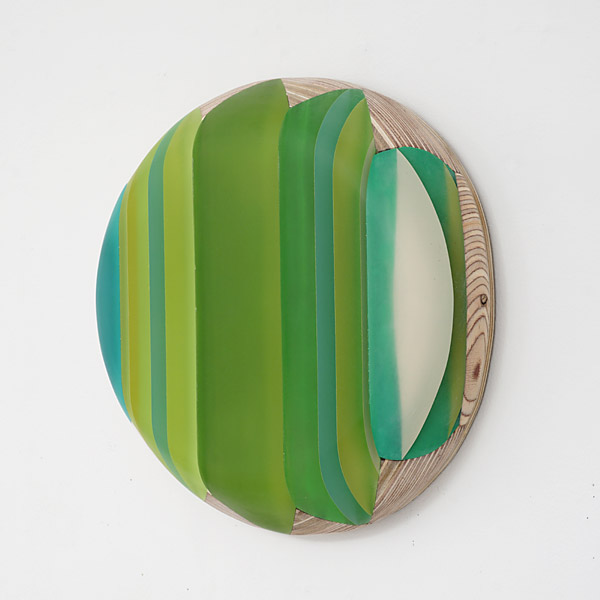 Cakes and Crowns Series: Beneath Chartreuse MBT10022